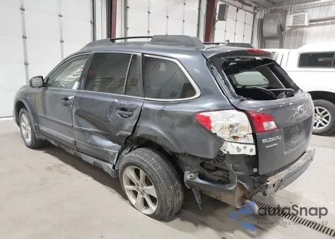 2014 Subaru Outback 2.5I Premium из США, поврежденный, VIN 4S4BRCDC9E3322013